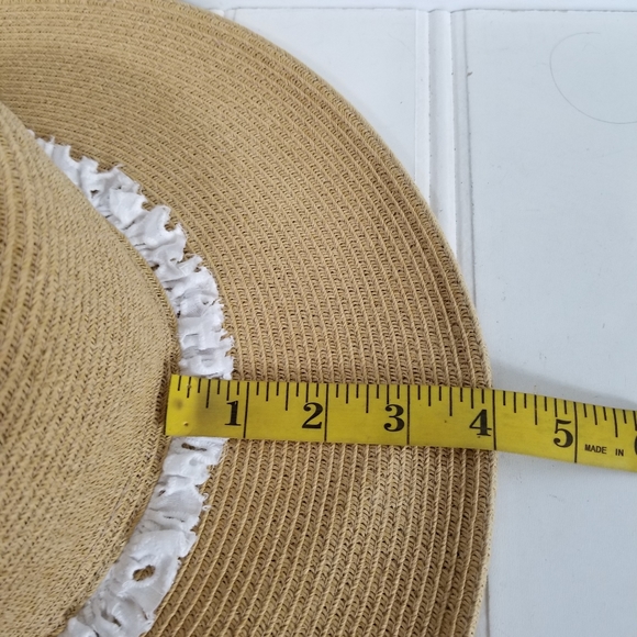 August Hat Co Wide Brim Straw Hat White Eyelet Band Summer Beach